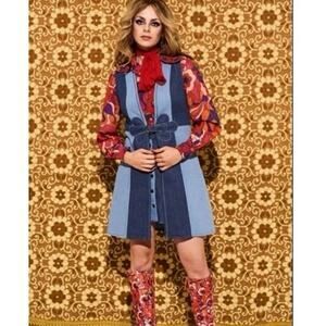 The Hippie Shake Denim 2 Tone Dress Vest Heroes Layering piece Women’s Size 4